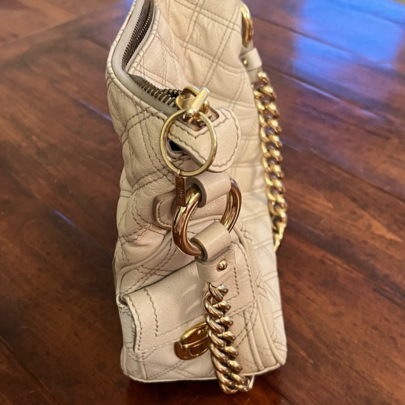 Marc Jacobs Quilted Leather Shoulder Bag - Picture 8 of 12